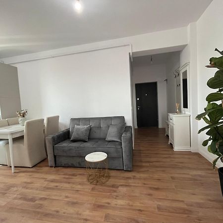 Apartament Nou Neo Tower Suceava Esterno foto