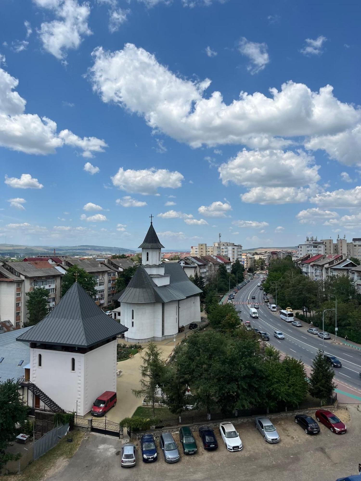Apartament Nou Neo Tower Suceava Esterno foto